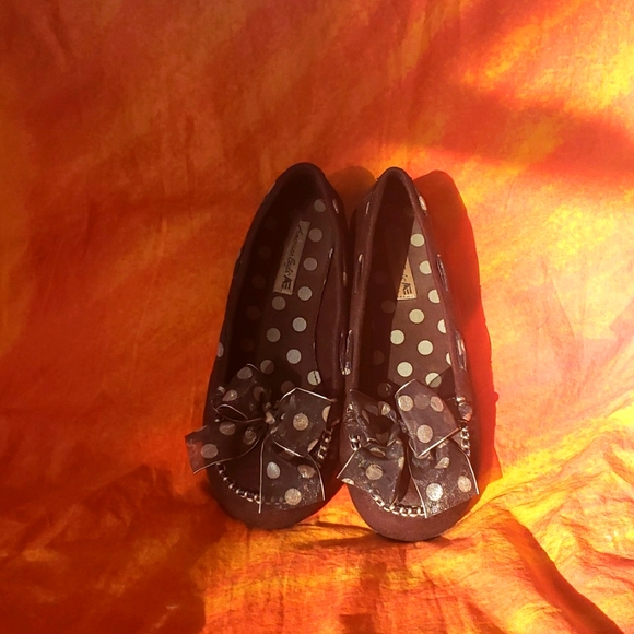 Brown Slide On Flats Size 6 American Eagle Shoes With Bows - Picture 3 of 11